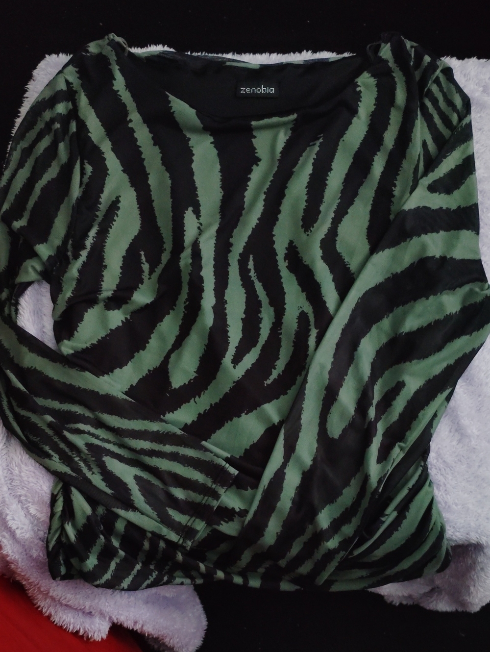 Zenobia Black and Green Zebra-Stripe Long Sleeve Tee